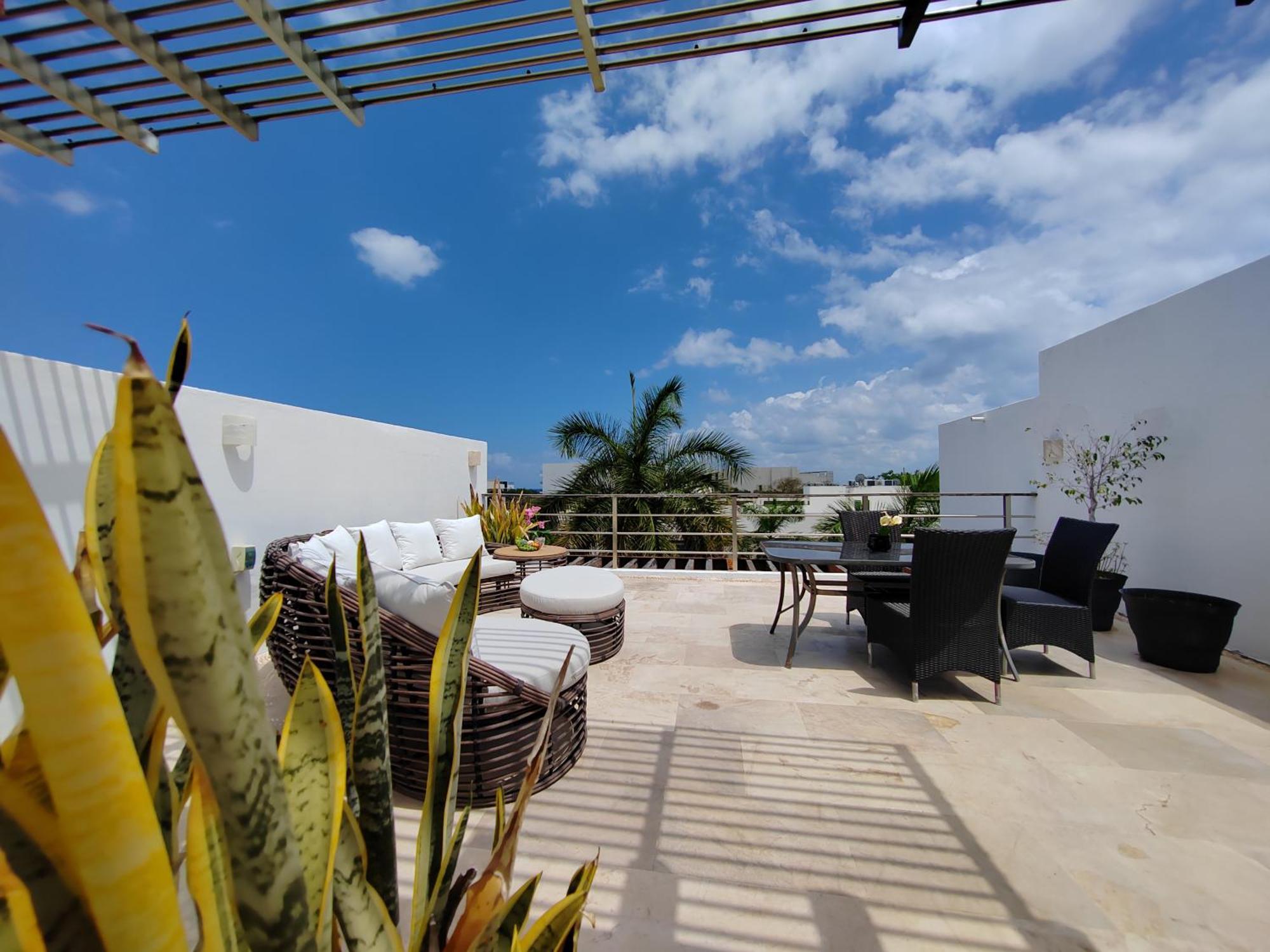 Luxurious & Central Condo In Playa Steps From The Beach Playa del Carmen Dış mekan fotoğraf