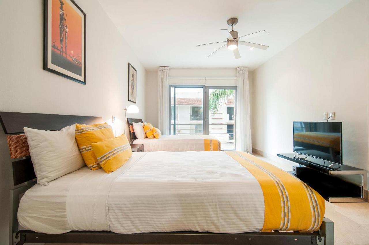 Luxurious & Central Condo In Playa Steps From The Beach Playa del Carmen Dış mekan fotoğraf