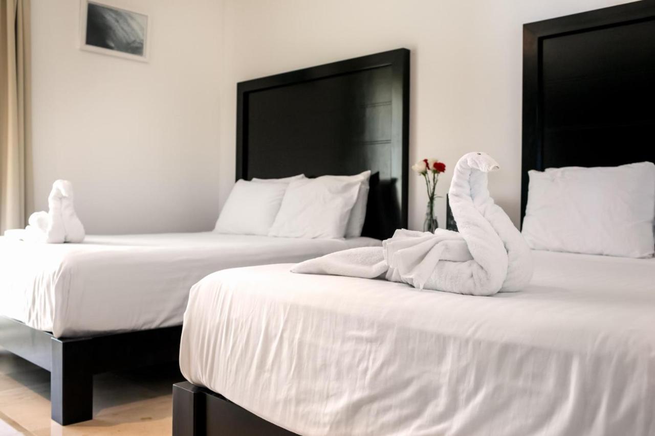 Luxurious & Central Condo In Playa Steps From The Beach Playa del Carmen Dış mekan fotoğraf